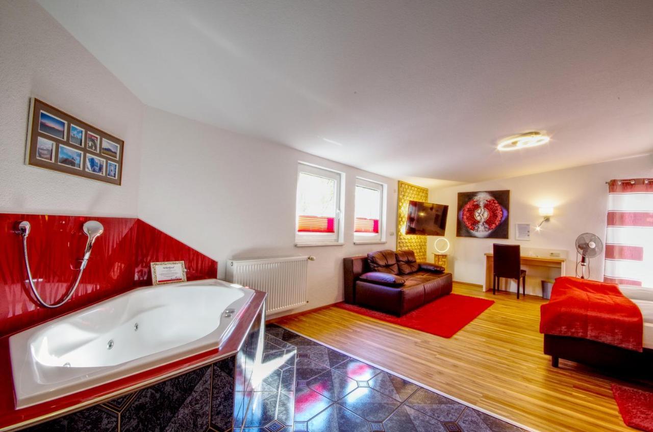 Hotel Jakob Groß-Umstadt Exteriér fotografie